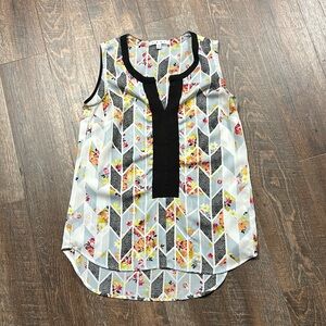 Cabi Tunic Tank Top Asian Floral size  XS EUC gray white black and orange/yellow